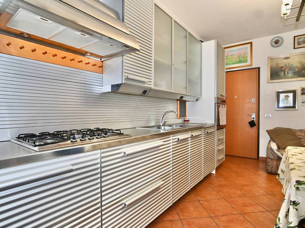 Appartamento a Bollate in Via 5 Giornate, 8 - Foto 5