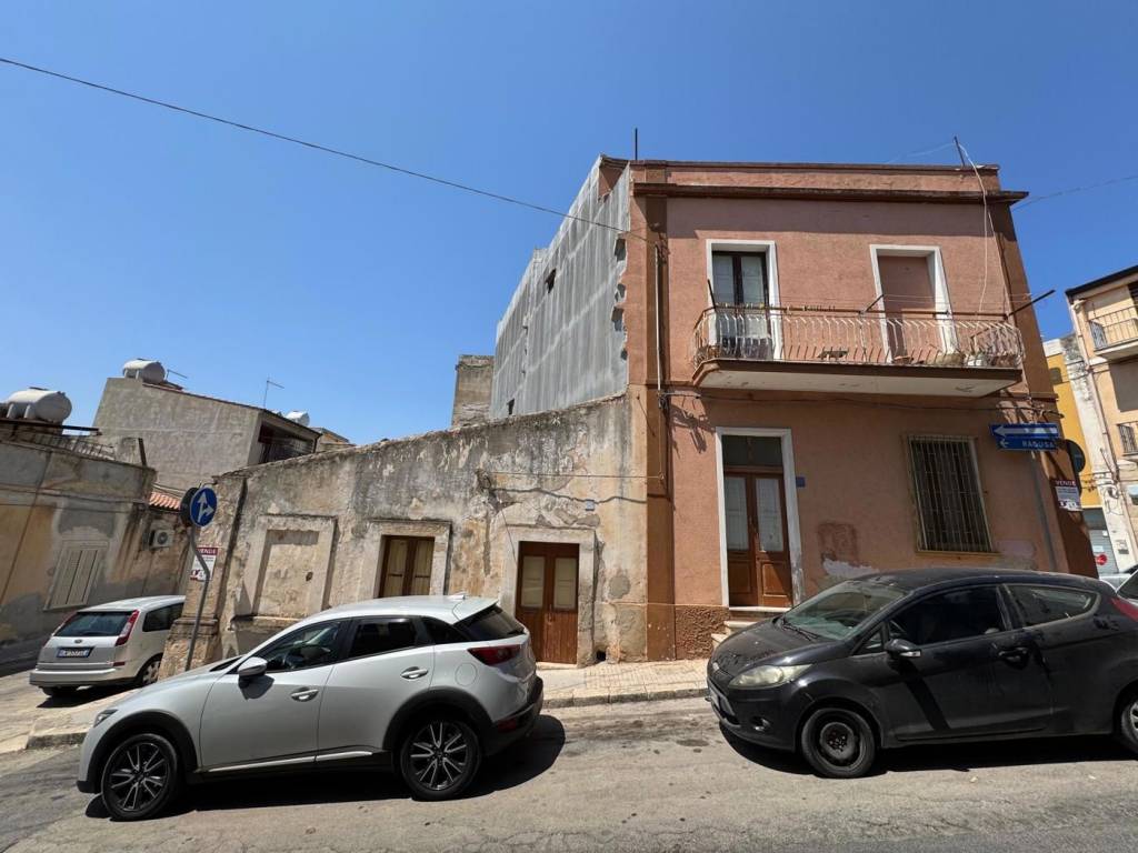 Casa indipendente a Pachino in Via Indipendenza , 46 - Foto 3