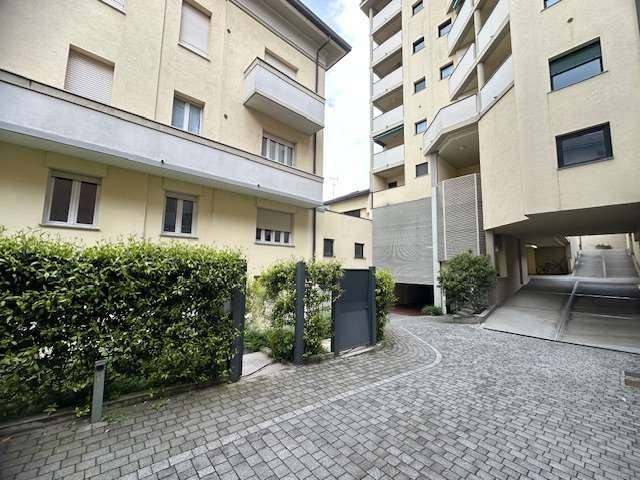 Appartamento a Como in Via Anzani, 15 - Foto 2