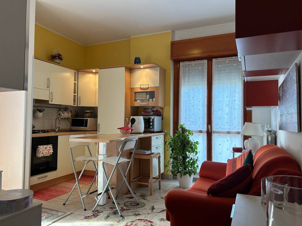 Appartamento a Varese in Via Guercino, 33 - Foto 2
