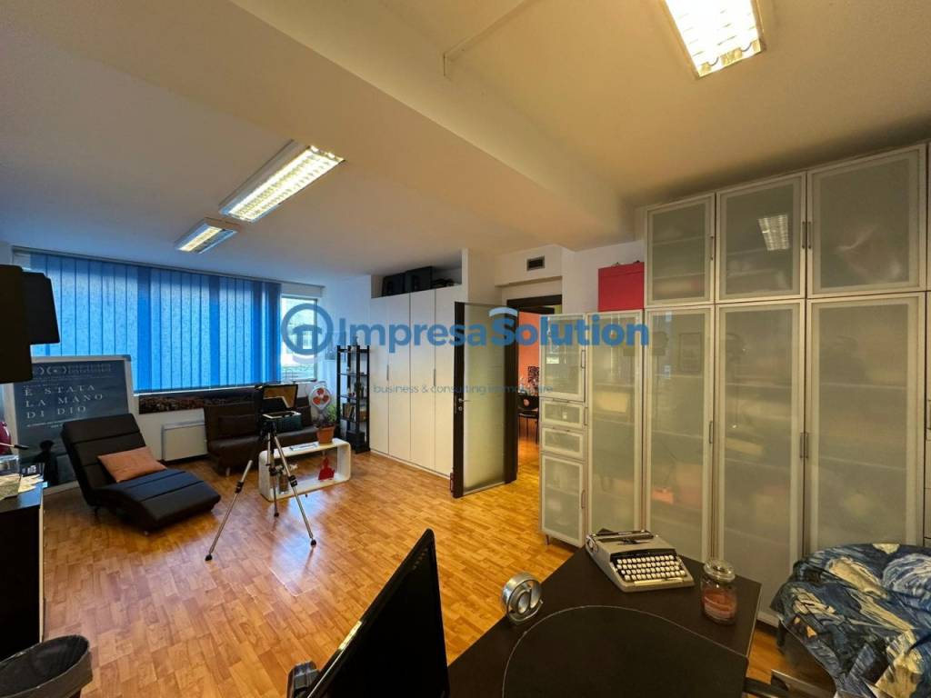 Immobile a Napoli in Via Giovanni Porzio ISOLA G7 - Foto 3