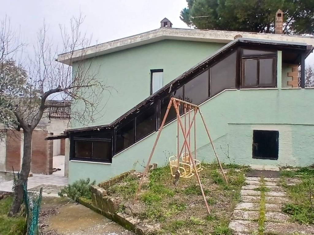 Rustico / casale a Silvi - Foto 2