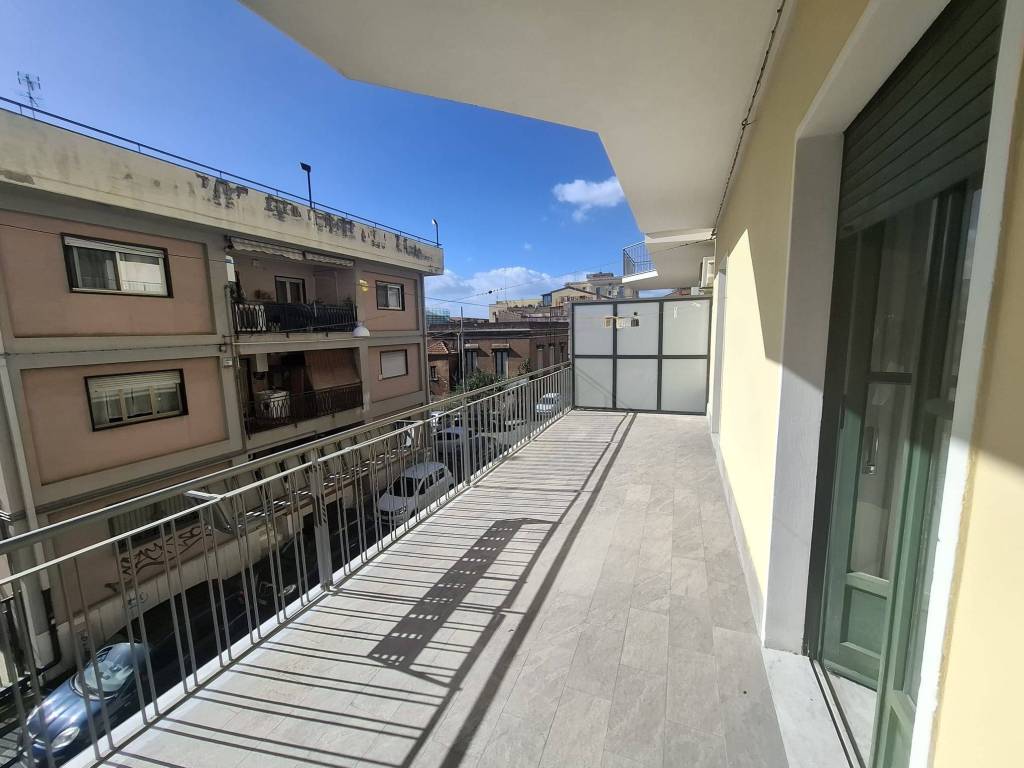 Appartamento a Catania in Via Maniace, 3 - Foto 3