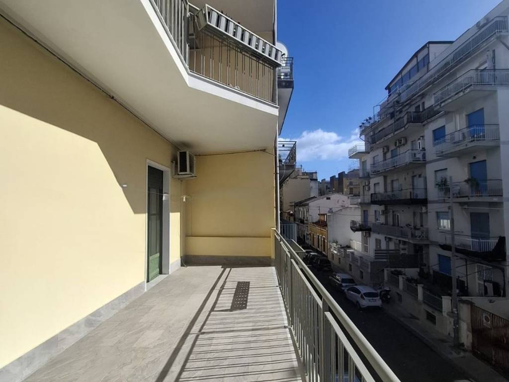 Appartamento a Catania in Via Maniace, 3 - Foto 4