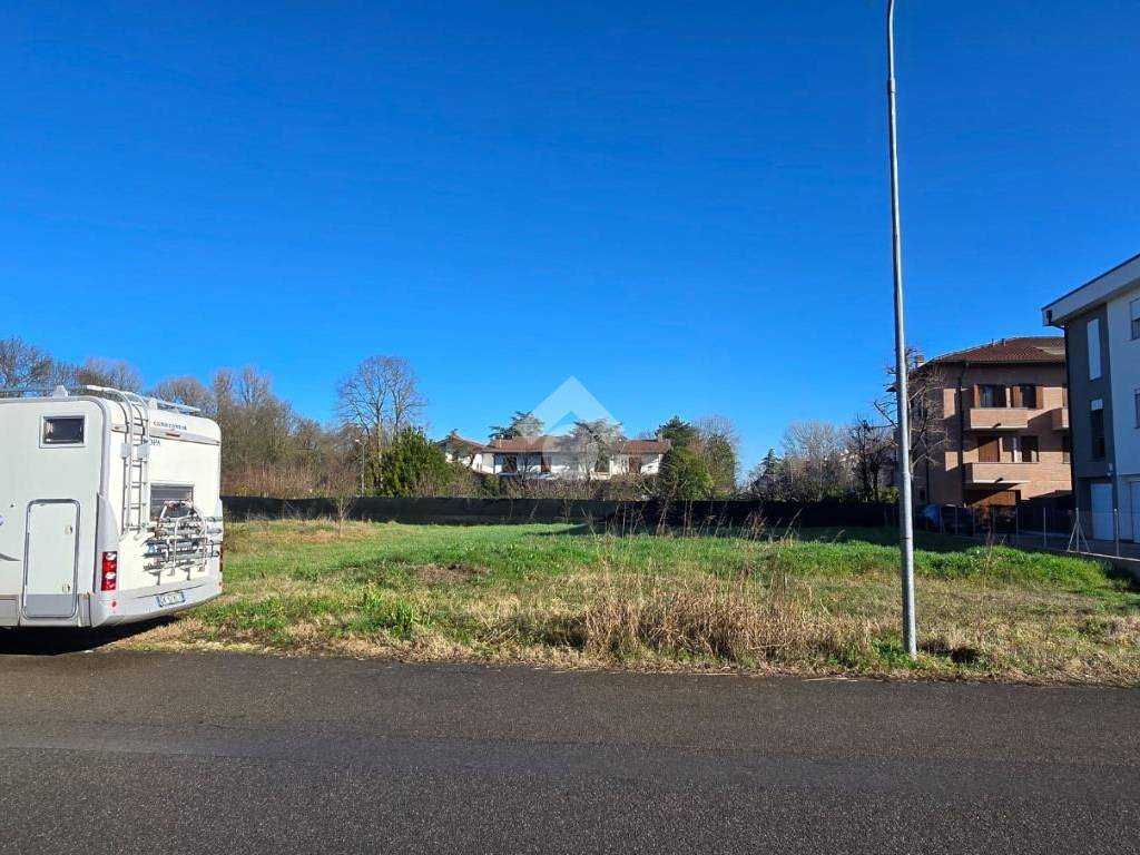 Terreno a Carpi in Via della Costituzione - Foto 3
