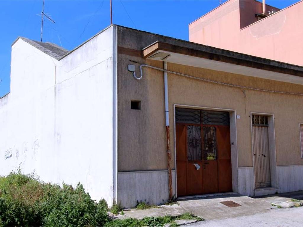 Casa indipendente a San vito dei normanni - Foto 3