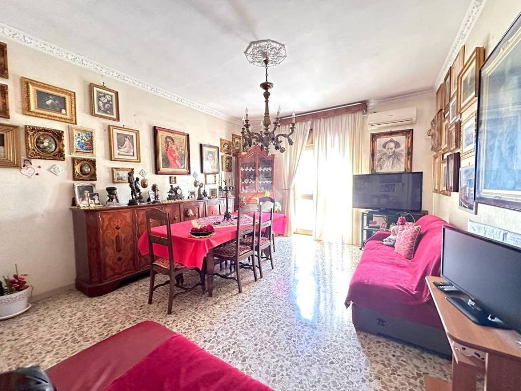 Appartamento a Casoria in Via Giuseppe di Vittorio, 3 - Foto 2
