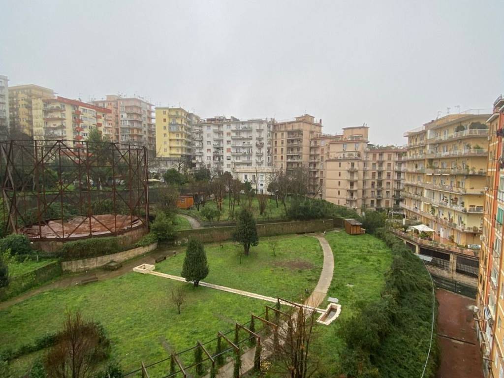 Appartamento a Napoli in Viale Raffaello, 50 - Foto 2