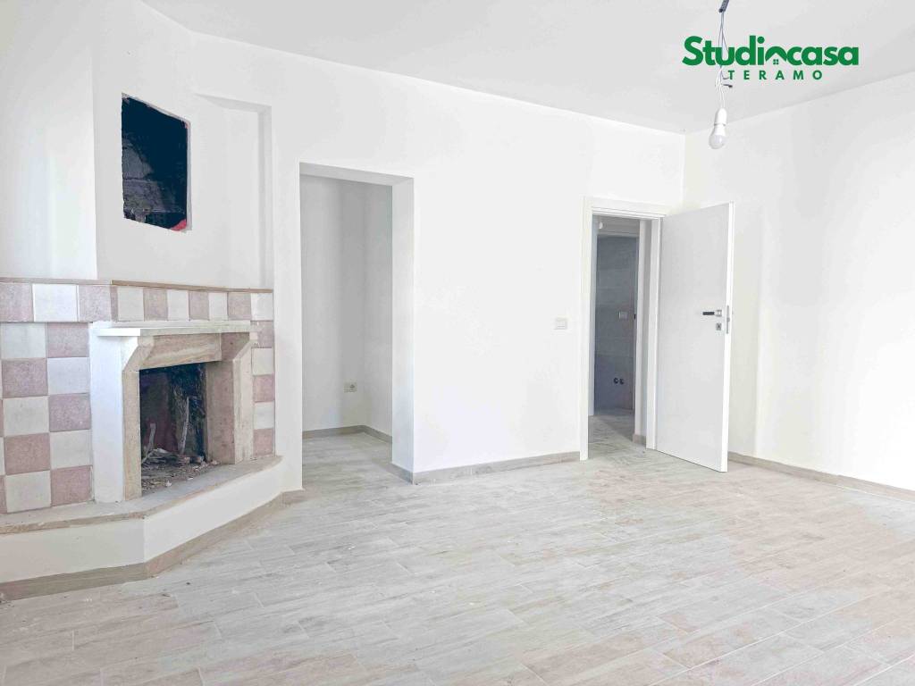 Appartamento a Teramo in Contrada Piano della Lenta, 111 - Foto 2