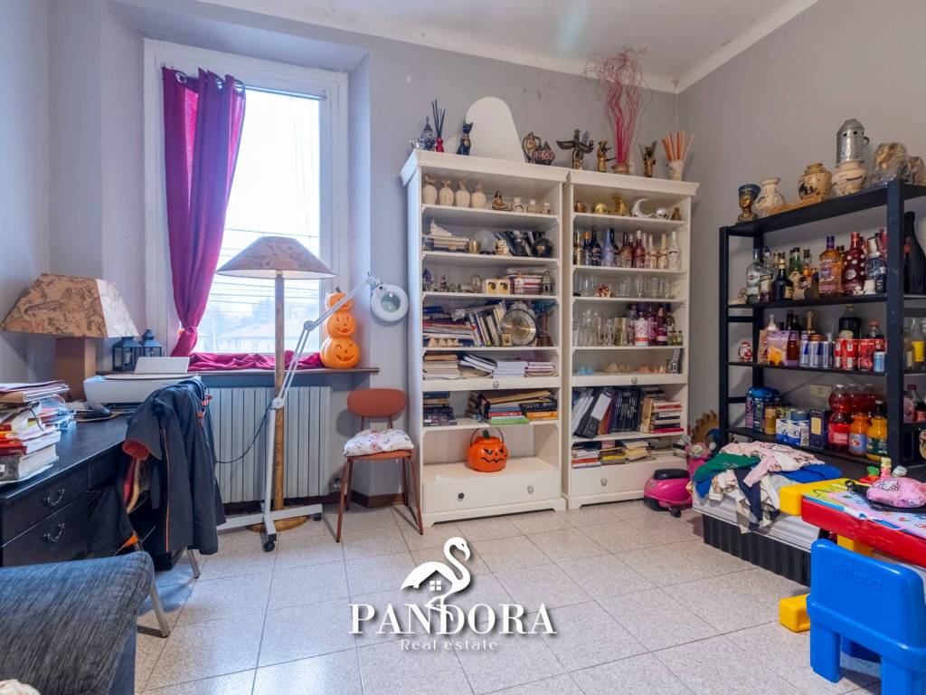 Appartamento a Gallarate in Piazza Risorgimento, 9 - Foto 4