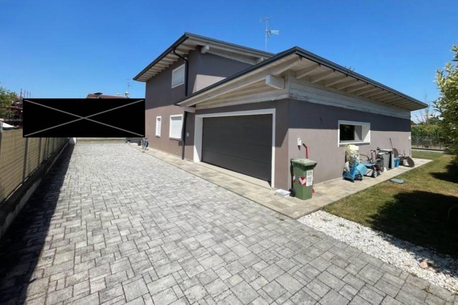 Villa a Volta mantovana in Via Sesia, 1 - Foto 2