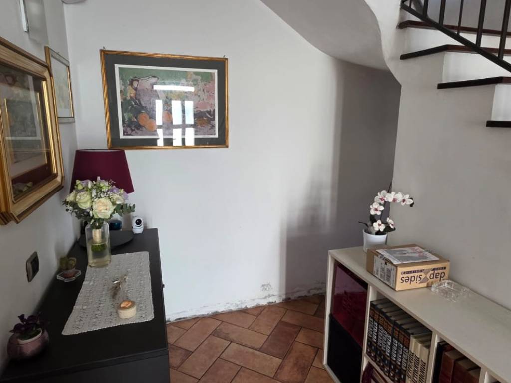 Casa indipendente a Prato in Via Fratelli Bandiera - Foto 4