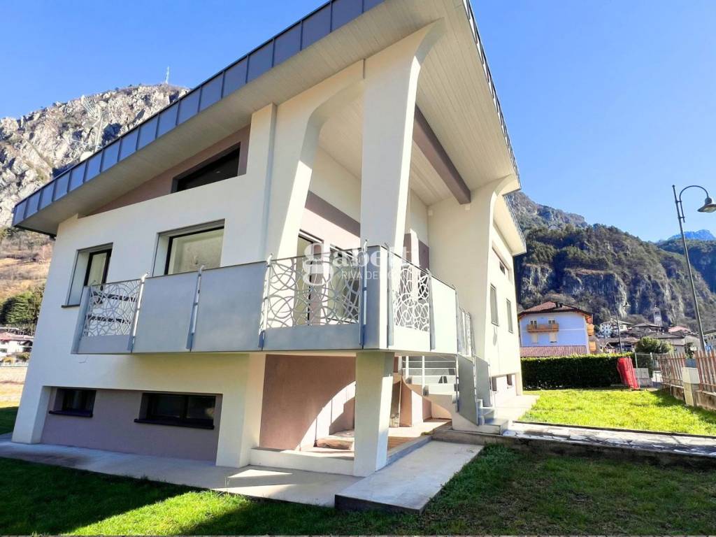Villa a Storo in Via San Floriano, 40 - Foto 2