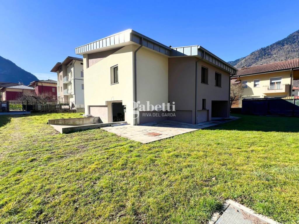 Villa a Storo in Via San Floriano, 40 - Foto 4