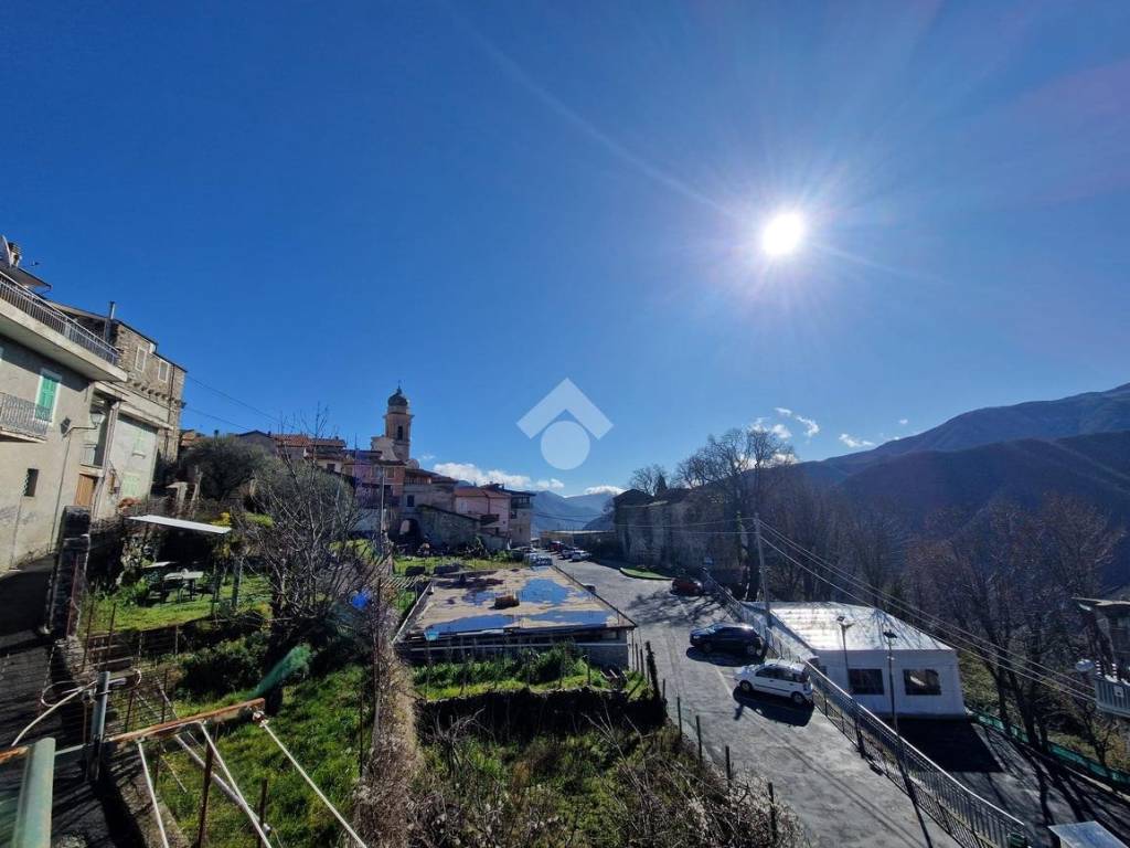 Appartamento a Molini di triora in Via Ubaghi - Foto 3