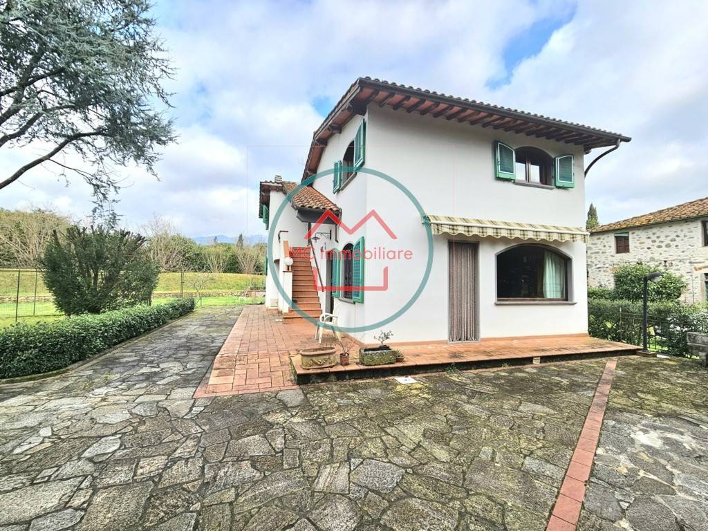 Casa indipendente a Massa e cozzile in Via Vangile - Foto 4