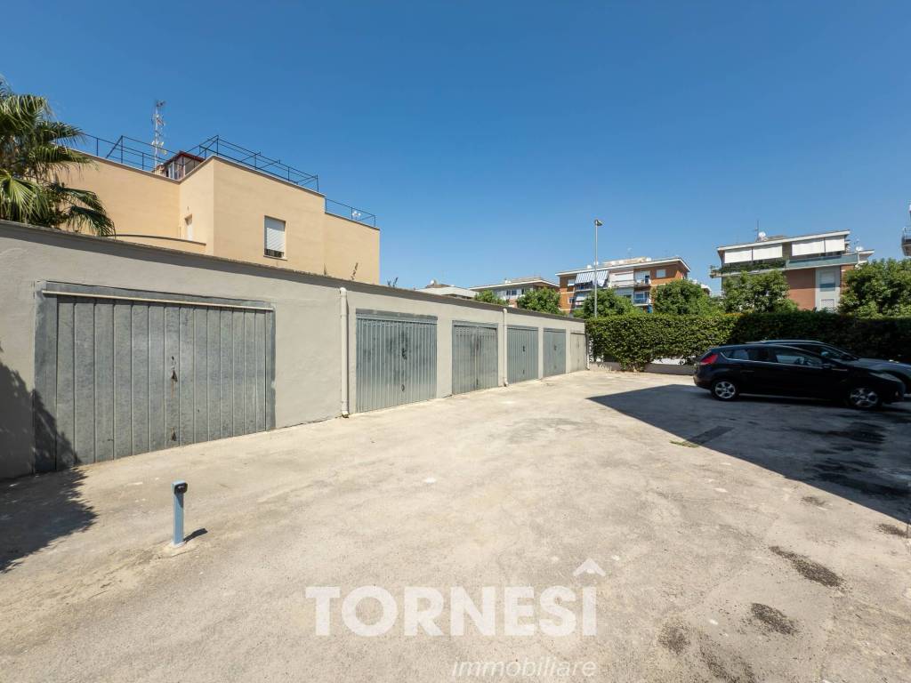 Box / garage a Terracina in Viale della Vittoria - Foto 3