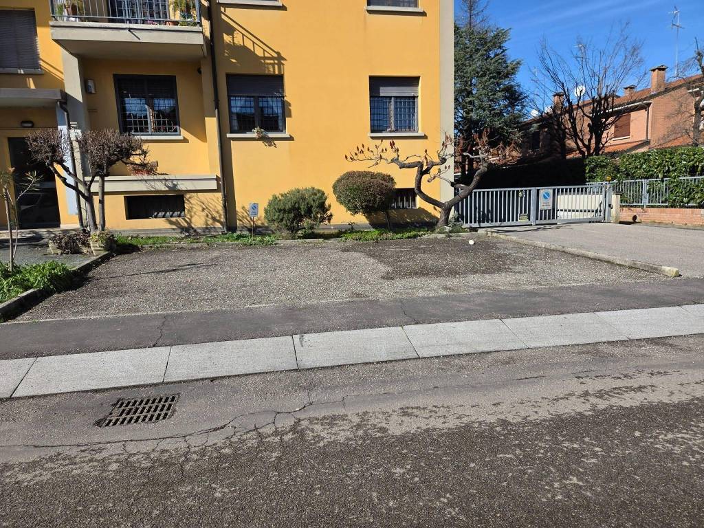 Box / garage a San lazzaro di savena in Via Antonio Gramsci - Foto 2