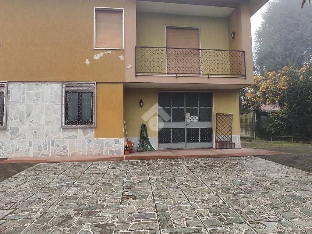 Casa indipendente a Ferno in Via Santa Maria, 34 - Foto 5