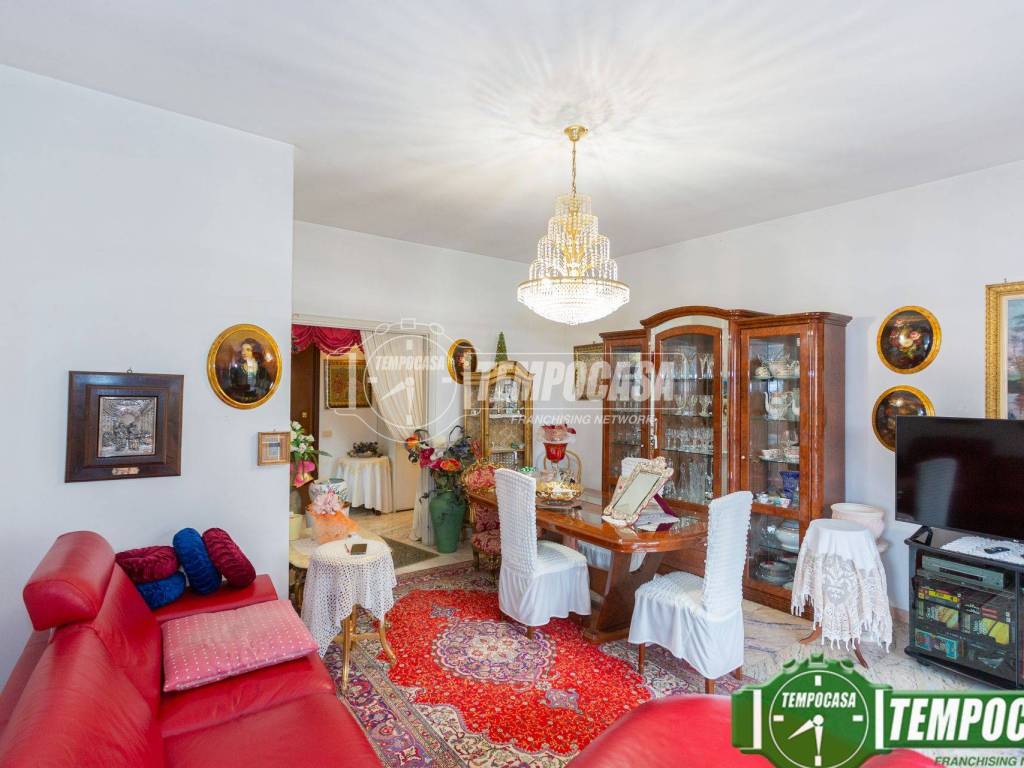 Appartamento a Casalpusterlengo in Via Oldani - Foto 5