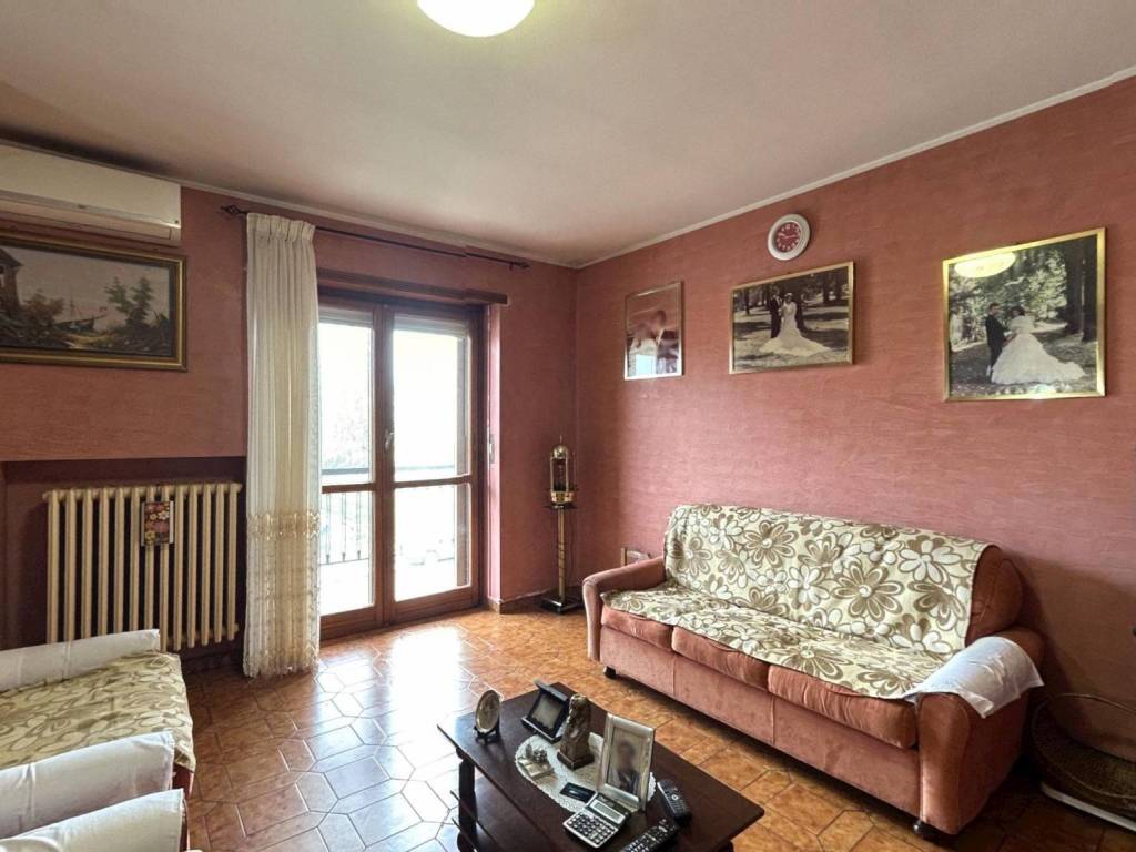 Appartamento a None in Via Monviso, 24 - Foto 3