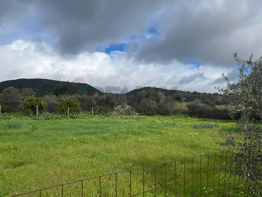 Terreno a Narcao in Via Laconi - Foto 2