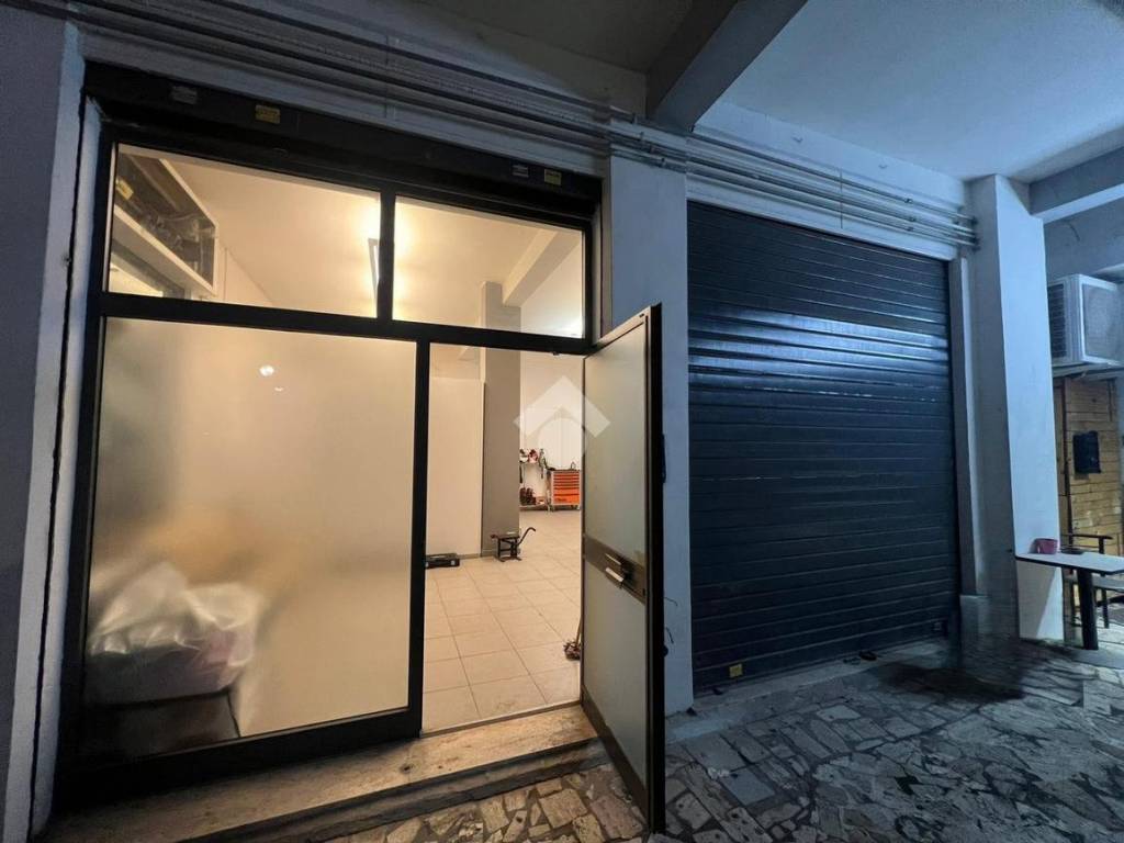 Immobile a Pomezia in Viale dante alighieri, 48 - Foto 4