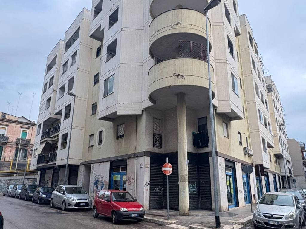 Appartamento a Barletta in Via Madonna della Croce - Foto 4