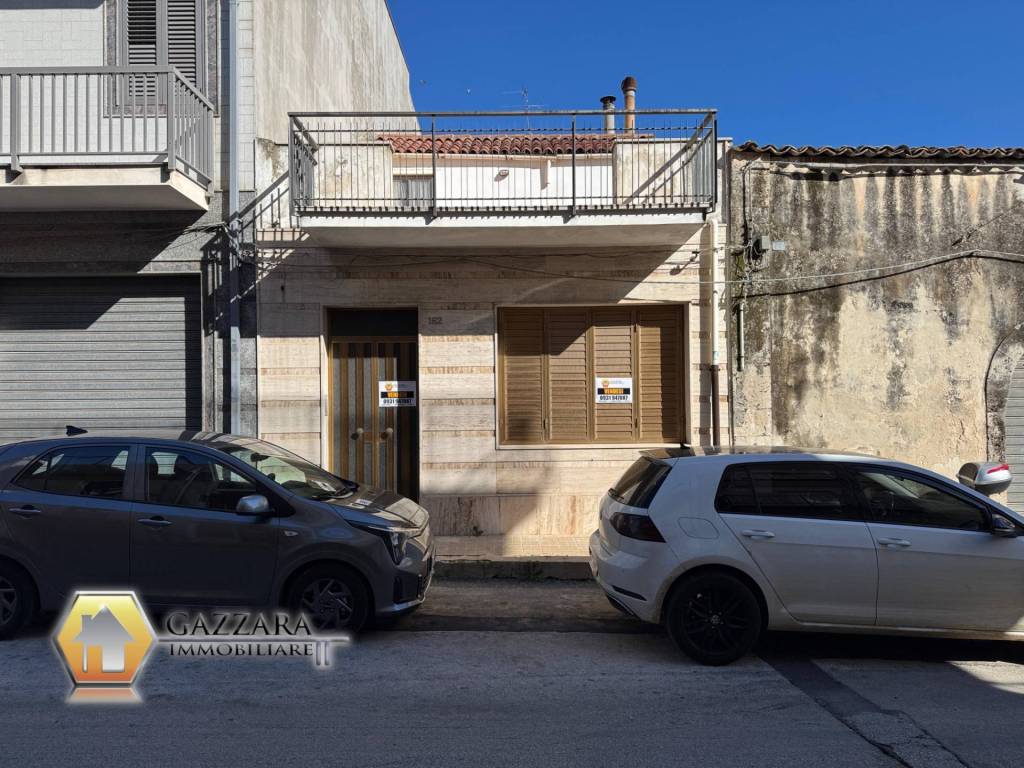 Casa indipendente a Canicattini bagni in Via Garibaldi, 162 - Foto 3