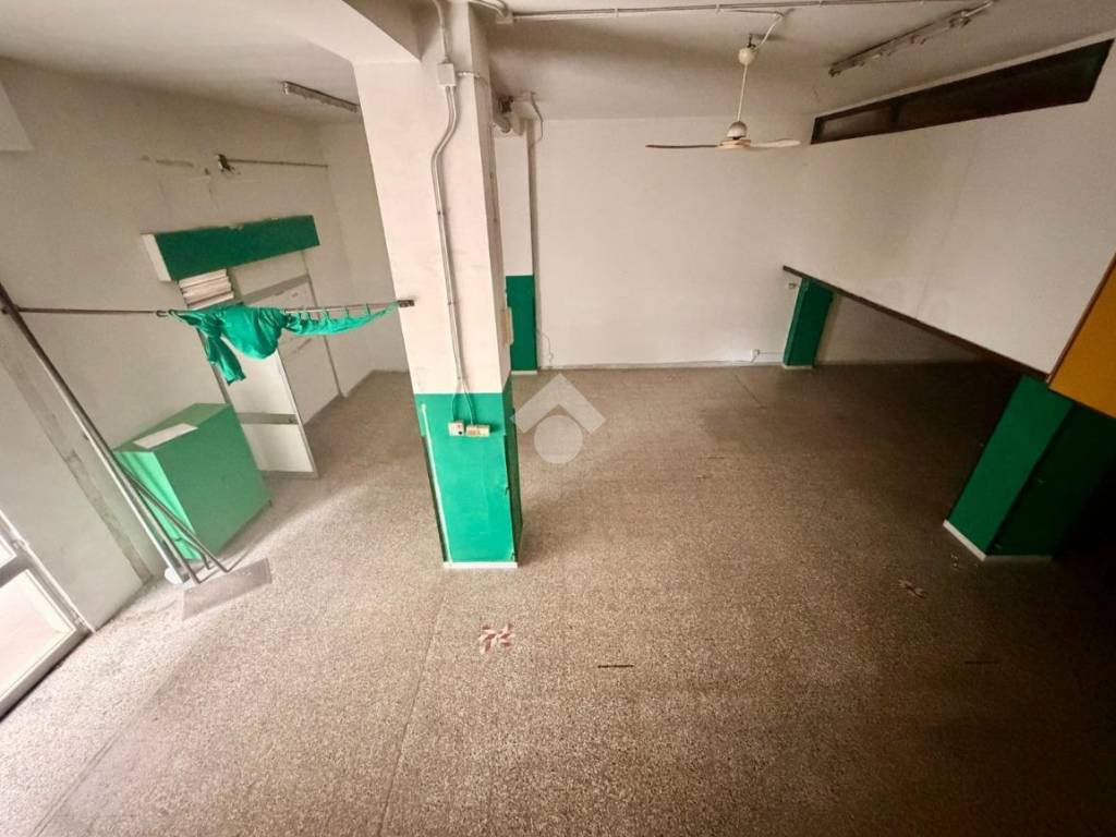 Box / garage a Lecce in Via G. D'Annunzio, 66 - Foto 4