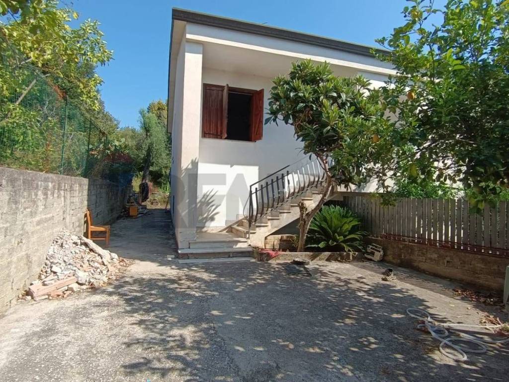 Casa indipendente a Santi cosma e damiano - Foto 2