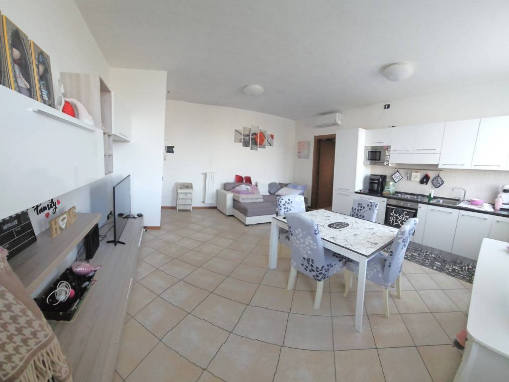 Appartamento a Castelverde in Via Strettalunga, 8 - Foto 2