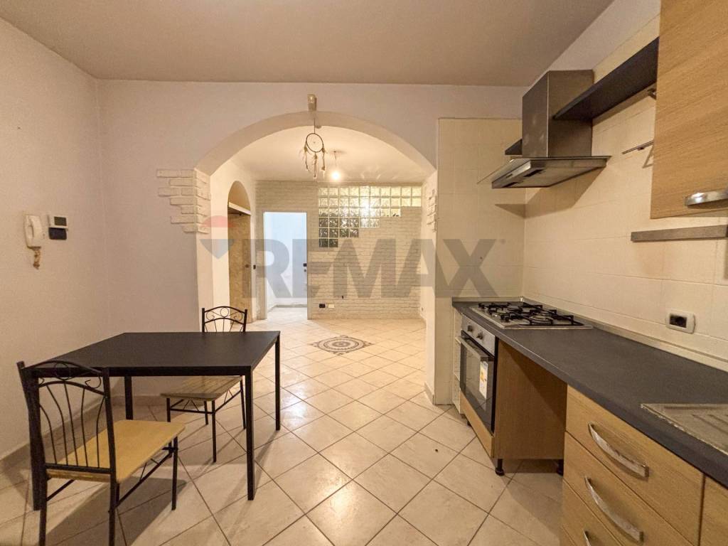 Appartamento a Besano in Via Marconi, 14 - Foto 3