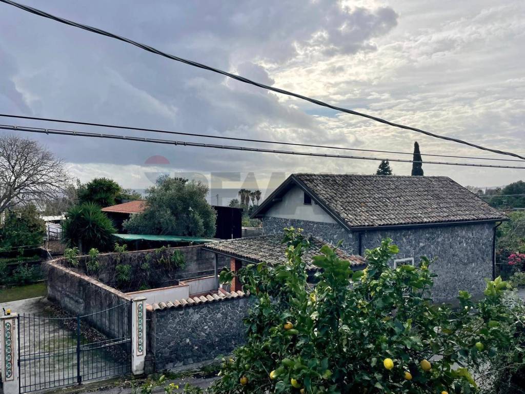 Terreno a Acireale in Via Ragogna, 13 - Foto 2