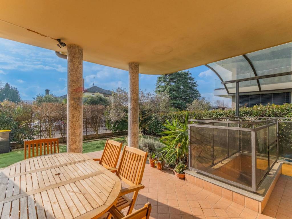 Appartamento a Parabiago in via torino - Foto 2