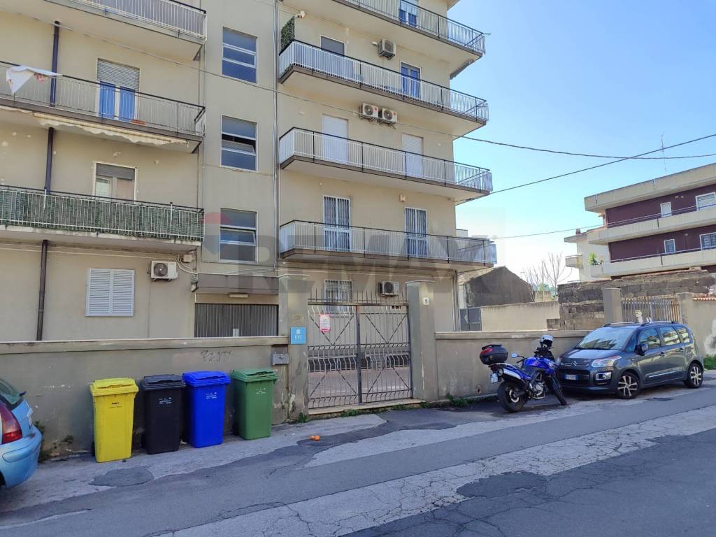 Appartamento a Catania in Via Pietro Maroncelli, 5 - Foto 2