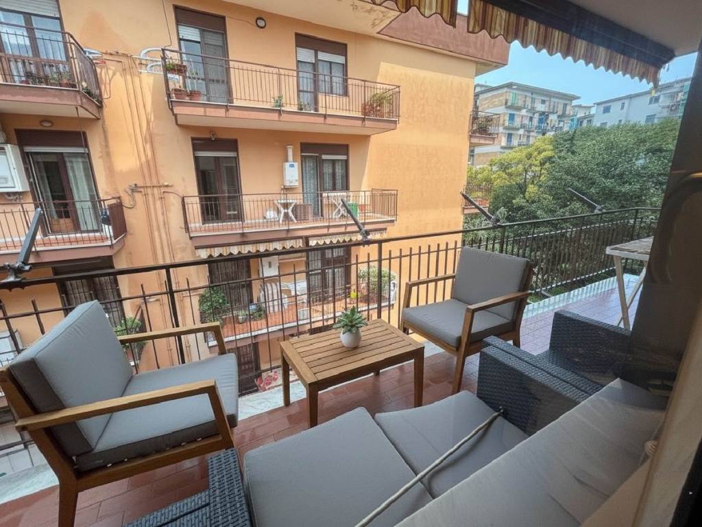 Appartamento a Mondragone in VIA ALEMANNO - Foto 2