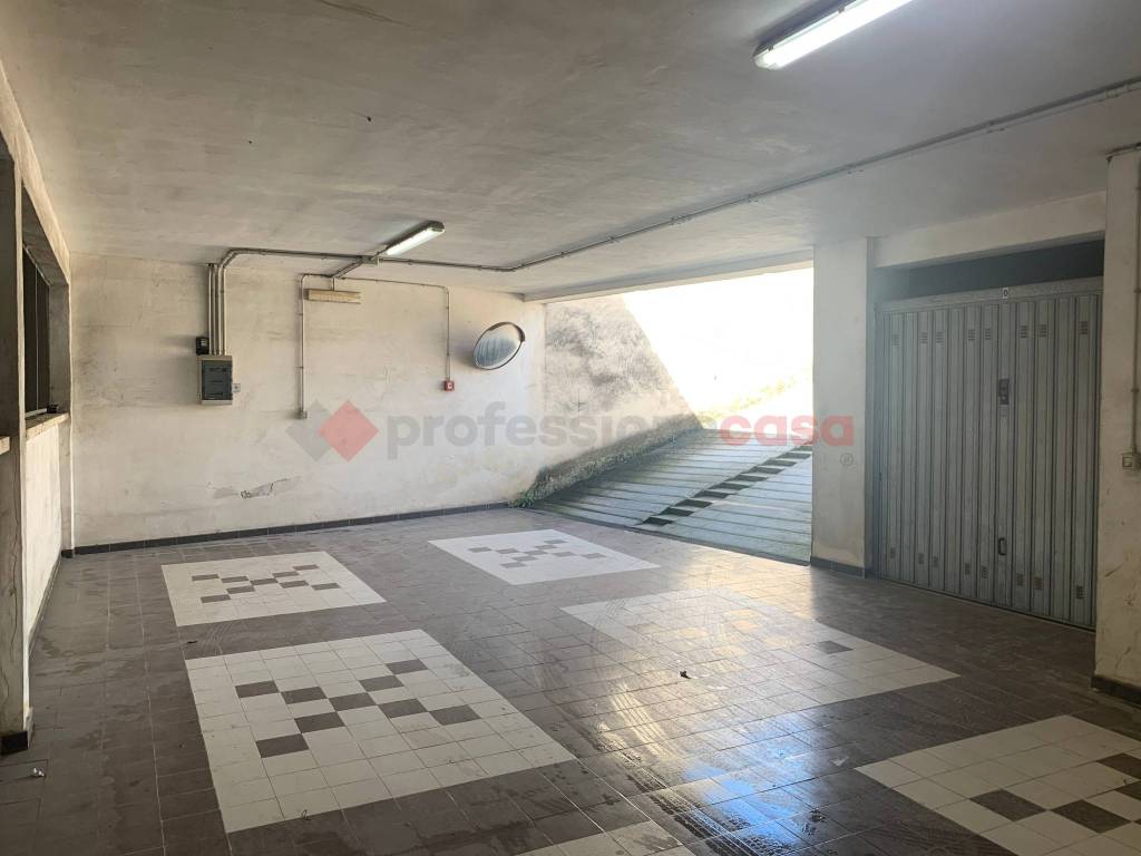 Box / garage a Grottaglie in Via Jacopo della Quercia, 7 - Foto 5