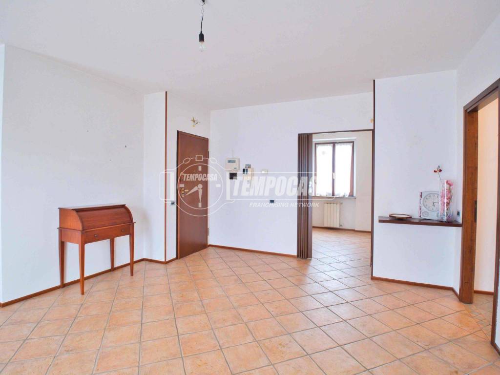 Appartamento a Cameri in Via San Francesco D'Assisi - Foto 5