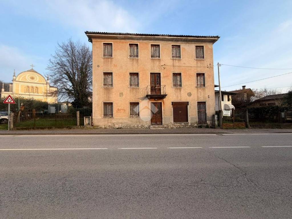 Rustico / casale a Romano d'ezzelino in Via Roma, 13 - Foto 4