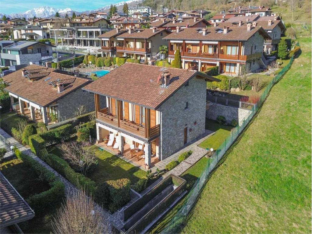 Villa a Clusone in Via dei Murù - Foto 2