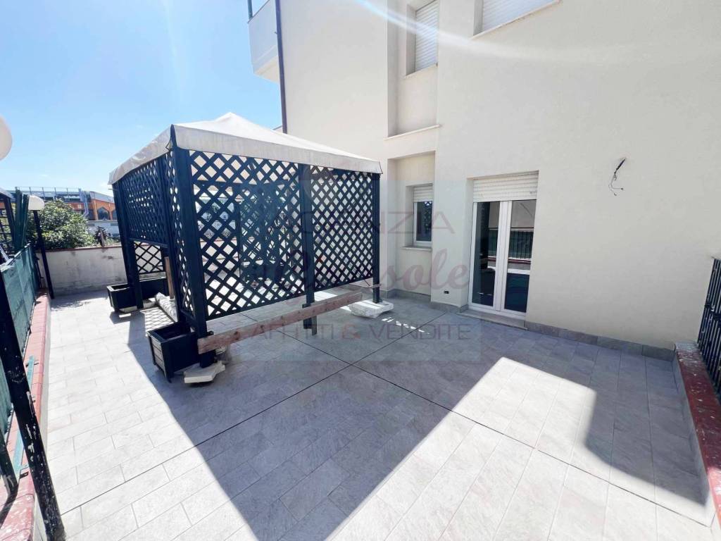 Appartamento a Martinsicuro in Via Capri - Foto 3