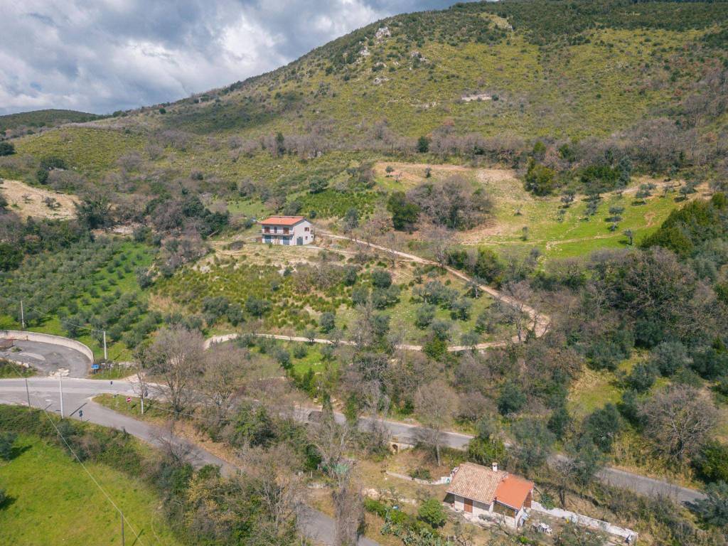 Villa a Montopoli di sabina in Via Romana - Foto 2