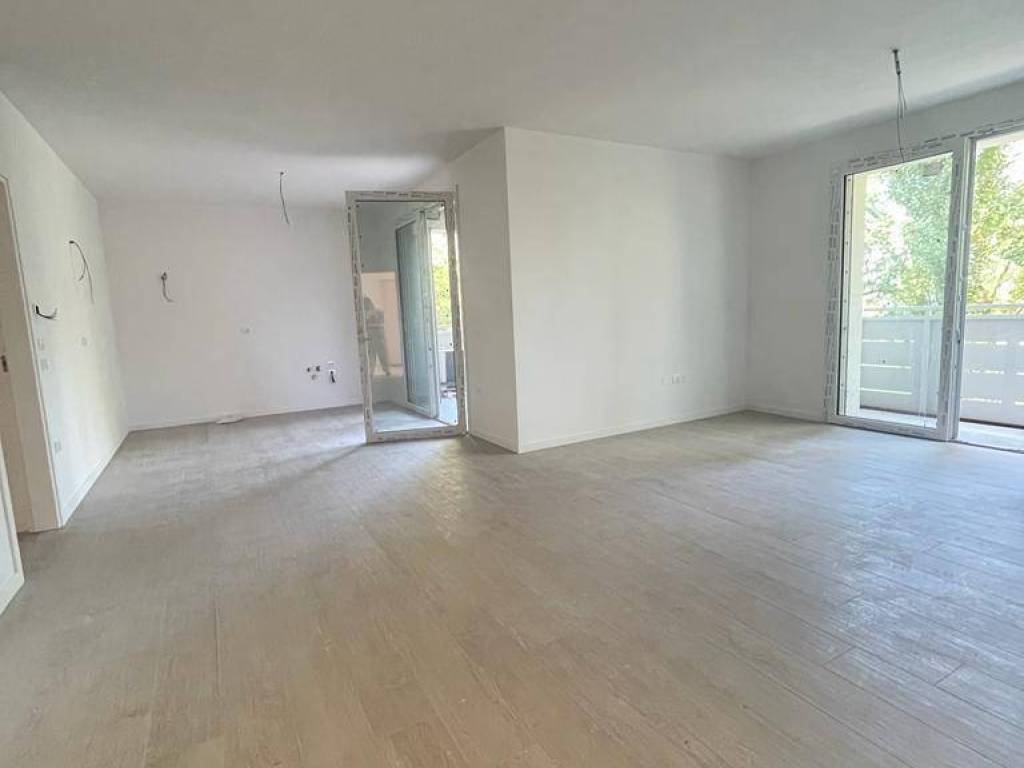 Appartamento a Mantova in viale monignor luigi martini, 21 - Foto 4