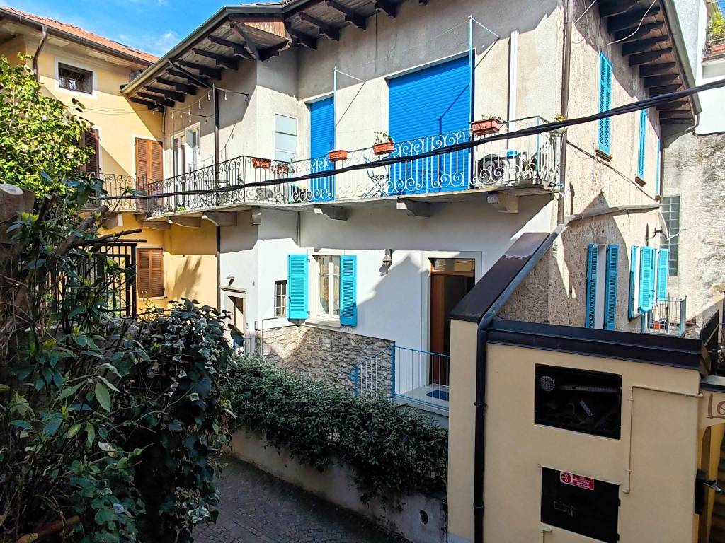 Appartamento a Baveno in Piazza Dante Alighieri, 18 - Foto 2