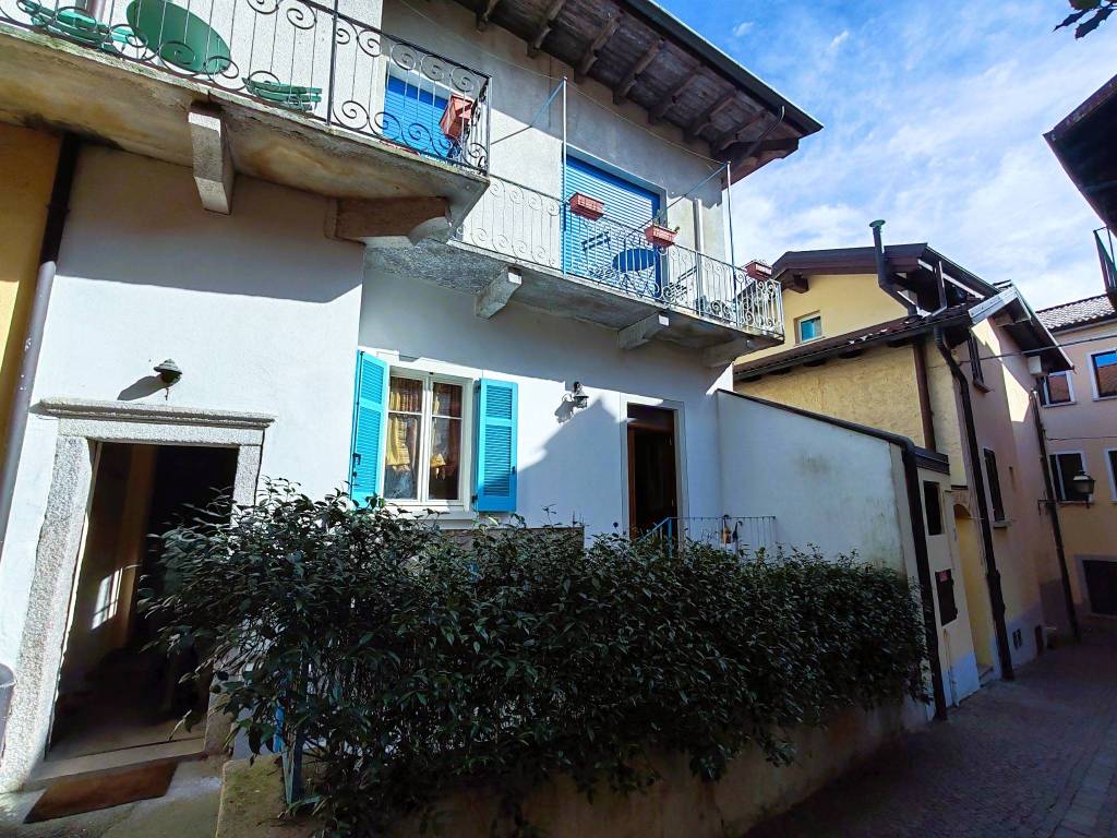 Appartamento a Baveno in Piazza Dante Alighieri, 18 - Foto 3