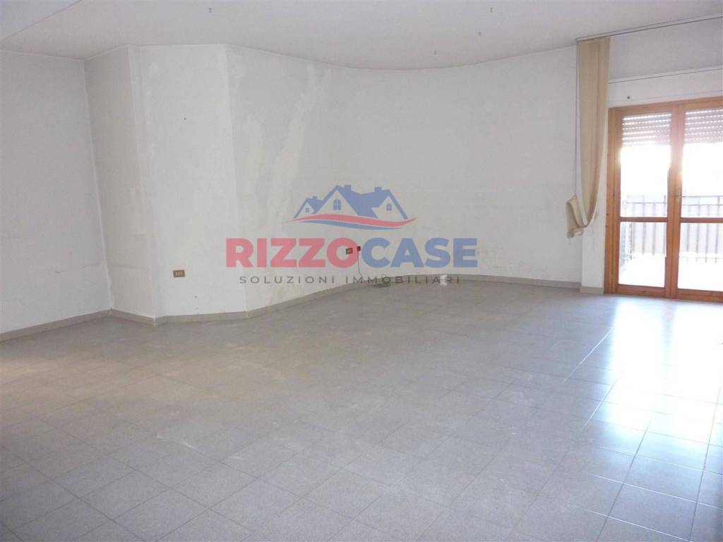 Appartamento a Corigliano-rossano in Largo Firenze - Foto 3