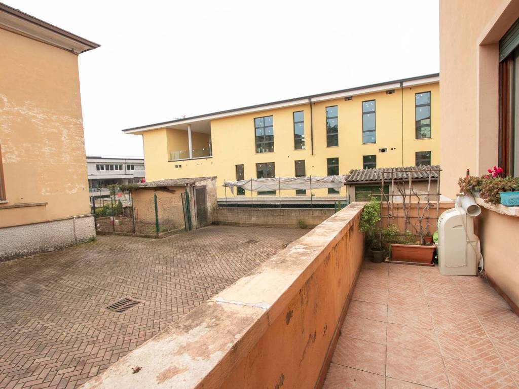 Appartamento a Villafranca di verona in Viale Europa, 32 - Foto 4