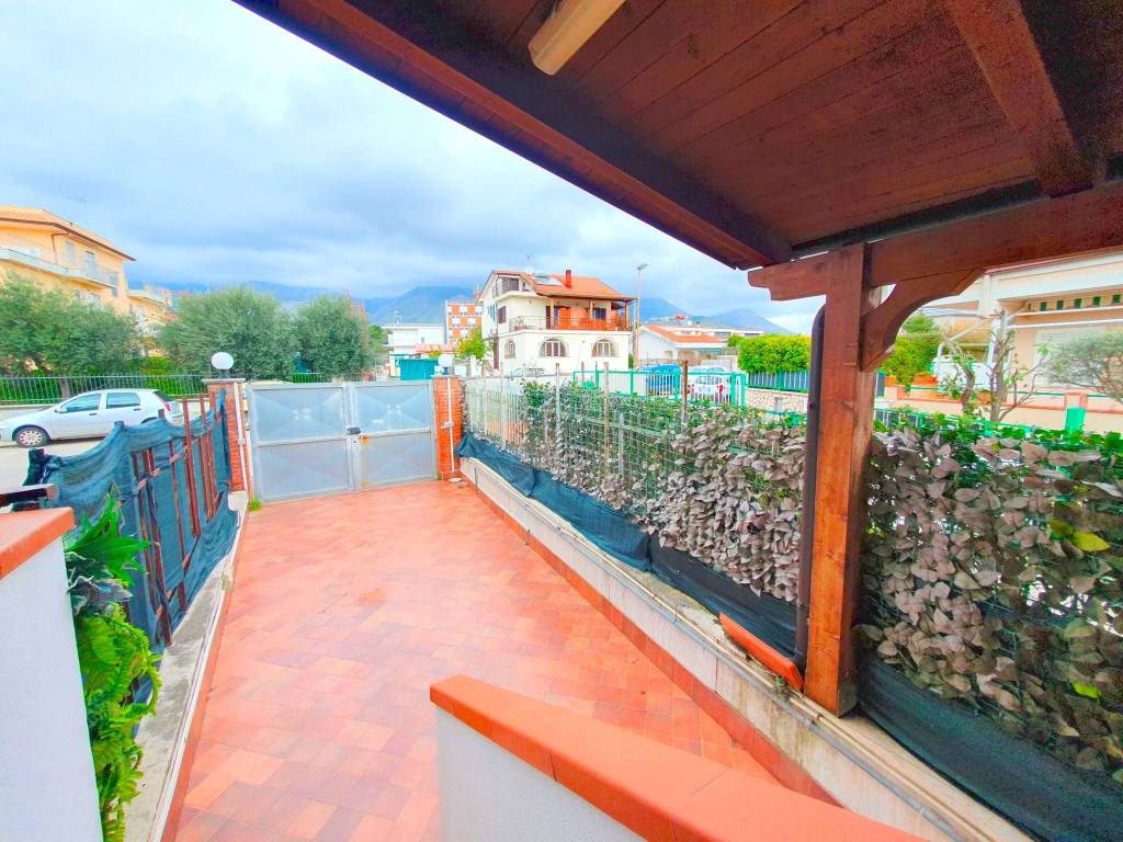 Appartamento a Formia in Via delle Vigne, 18 - Foto 2