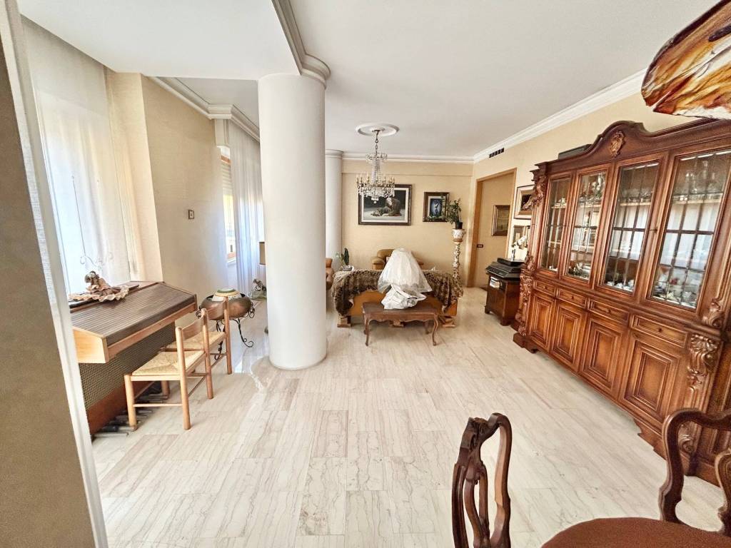 Appartamento a Savona in Corso Tardy e Benech - Foto 3